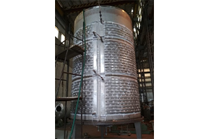 Jacketed tank